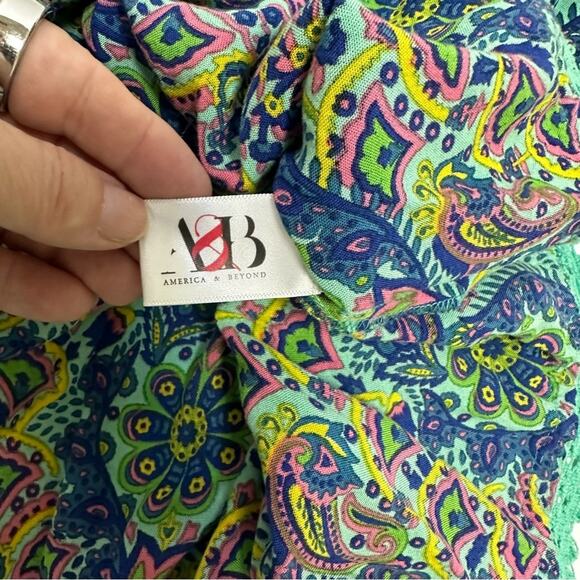 America & Beyond Small Boho Tunic | Blue & Green Paisley Print - Picture 9 of 11